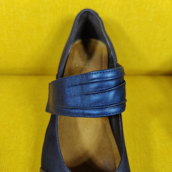 NAOT Attitude Women's Mary Jane Pump Block Heel Navy Leather Shoe Size 7-7.5 - Picture 4 of 9
